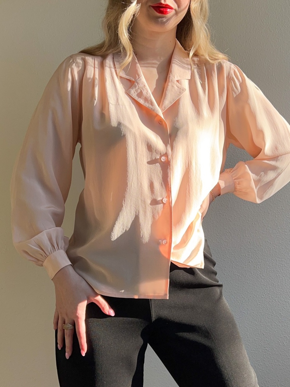 Stunning Vintage 1980s Ballet Pink Silk Blouse (M)